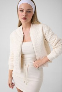 İlgili ürün resmi Guess Mont