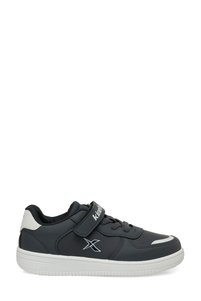 Related product image Kinetix Sneakers