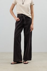 Related product image Antioch Jeans