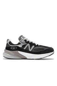 Related product image New Balance Sneakers