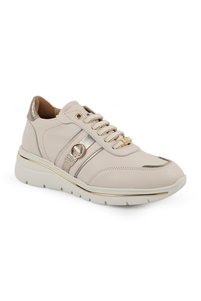 Related product image Mammamia Sneakers