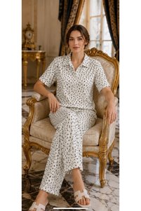 صورة المنتج ذات الصلة Generic أطقم بيجامات