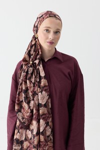 Related product image İpekhan Shawls