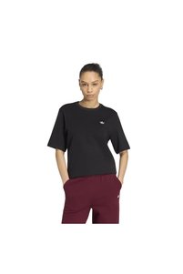 İlgili ürün resmi adidas T-Shirt
