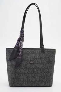 Related product image United Colors of Benetton Shoulder Bags