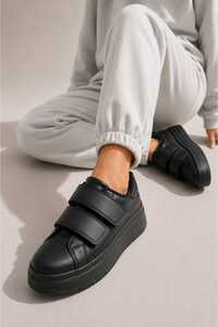 Related product image Slipcat Sneakers