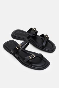 Related product image Cochines Mules