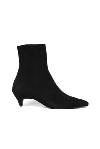 Related product image BUENO Boots