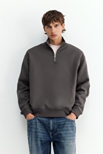 İlgili ürün resmi Pull & Bear Sweatshirt