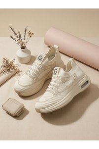 Related product image Guja Sneakers