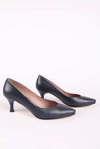 Related product image Hayati Arman Pumps