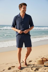 Related product image RANDOM Shorts