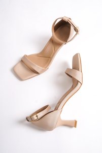 Related product image Modabuymus High Heels