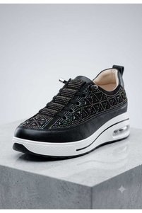 Related product image Guja Sneakers