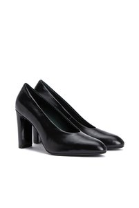 İlgili ürün resmi George Hogg Stiletto