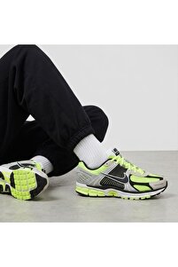 Nike Zoom Vomero 5 Erkek Yürüyüş Ayakkabısı Sportie ( Dar Kalıptır
