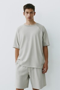 İlgili ürün resmi Pull & Bear T-Shirt