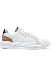 İlgili ürün resmi Memphis One Sneaker