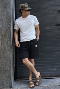 Zugehöriges Produktbild Madmext Shorts
