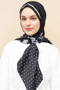 Related product image Madame Polo Neck Scarves