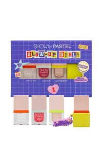 Related product image Pastel Blushes
