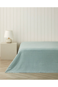 Related product image English Home Single-Person Quilt
