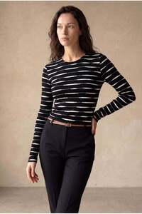 Related product image WESTMARK LONDON Blouses