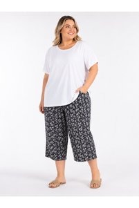 Related product image Trendline Shorts