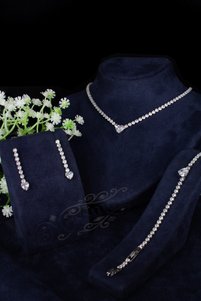 Related product image MOSSMOUR Bijou Jewelry Sets