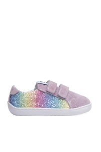 Related product image Yoyo Junior Sneakers