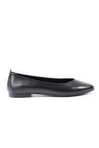 Related product image Tuna Ballerina Flats