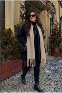Related product image Makro Optik Scarves