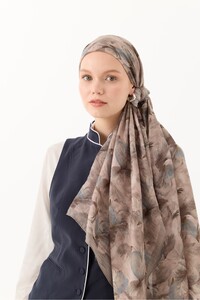Related product image İpekhan Shawls
