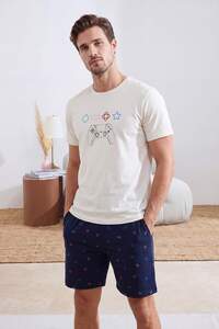 İlgili ürün resmi Trendyolmilla Man Pijama Takımı