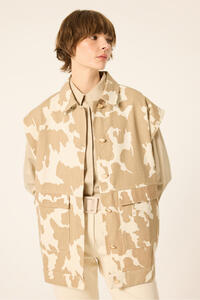 Related product image Touche Prive Vests
