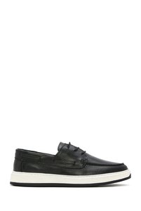 Related product image Derimod Flats
