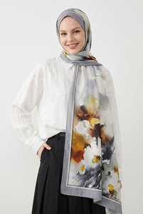 Related product image InStyle Shawls