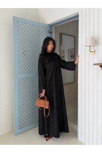 صورة المنتج ذات الصلة outline عبايات وطرحات