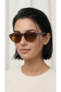 Related product image LOOKUP Sunglasses