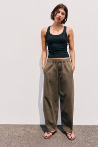 İlgili ürün resmi Pull & Bear Pantolon