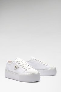 Related product image Guess Sneakers