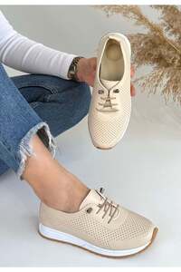 Related product image Erbilden Sneakers