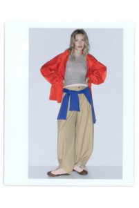 İlgili ürün resmi Pull & Bear Pantolon