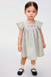 Related product image H&M Dresses