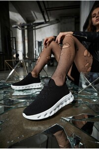 Related product image Moda Devrin Sneakers