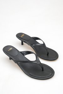Related product image meyra'nın ayakkabıları Sandals