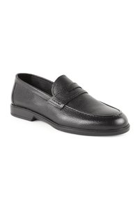 Related product image Libero Loafer Shoes