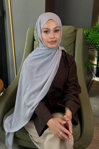 Related product image Madame Polo Shawls