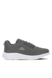 Related product image Slazenger Sneakers
