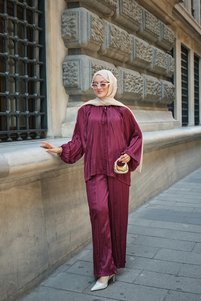 Related product image LOCCO Two Piece Sets